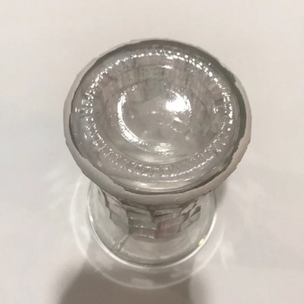 🪞✨ Iridescent Silver & Grey Mosaic Glass Toothbrush Holder